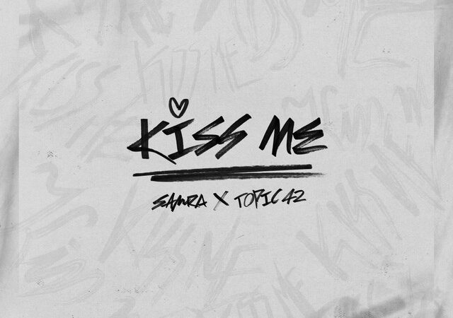 Samra feat. Topic42 & MVNA – Kiss Me: Eine Liebeshymne mit stylishen Outfits
