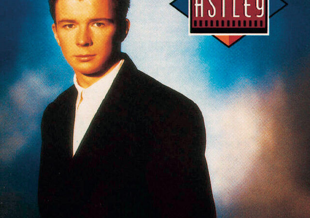 „Rick Astley verklagt US-Rapper wegen Songsample“